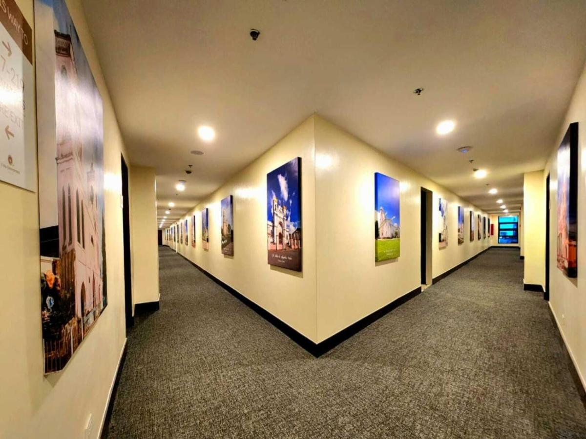 Cebu Quincentennial Hotel Exterior foto